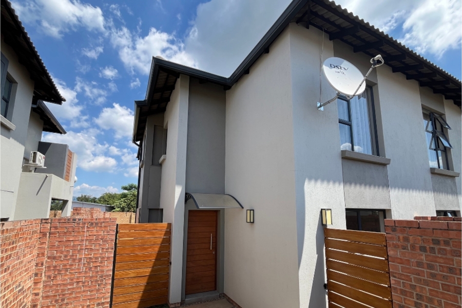 2 Bedroom Property for Sale in Stonehenge Mpumalanga