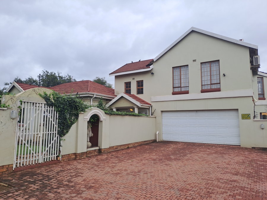 6 Bedroom Property for Sale in Delmas Mpumalanga