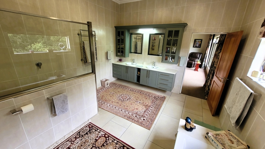 3 Bedroom Property for Sale in Elawini Lifestyle Estate Mpumalanga