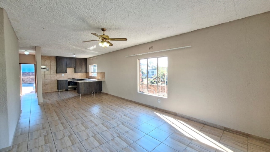 2 Bedroom Property for Sale in Nelspruit Mpumalanga
