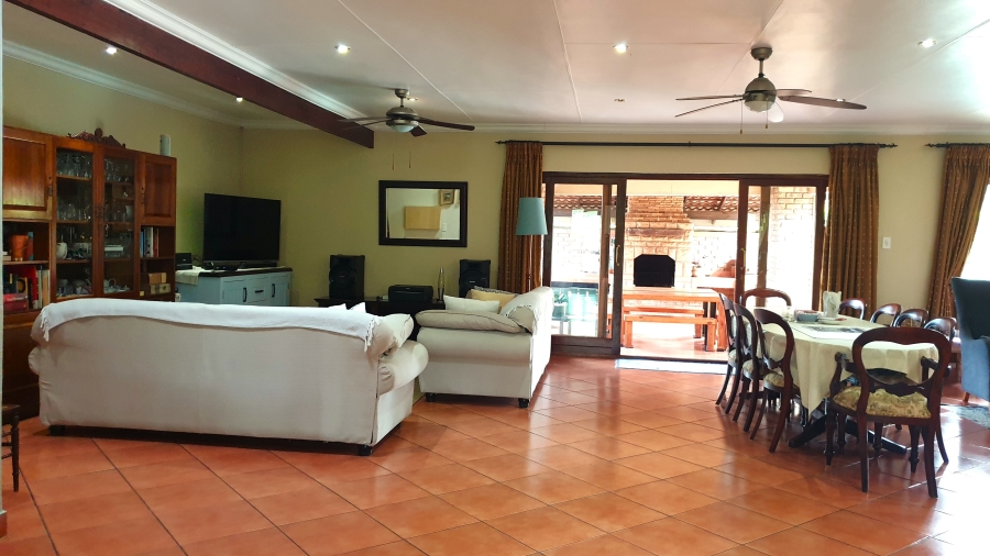 4 Bedroom Property for Sale in White River Country Estate Mpumalanga