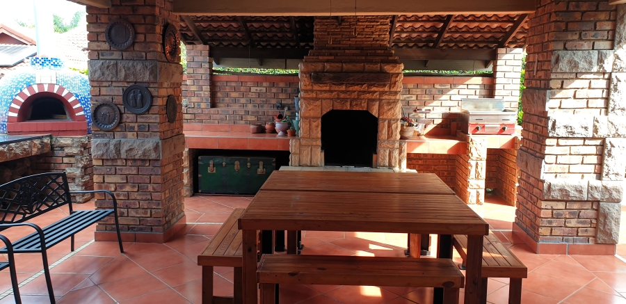 4 Bedroom Property for Sale in White River Country Estate Mpumalanga