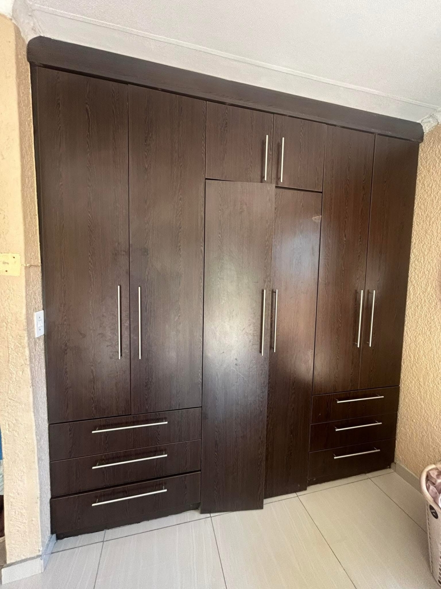 To Let 1 Bedroom Property for Rent in West Acres Ext 4 Mpumalanga