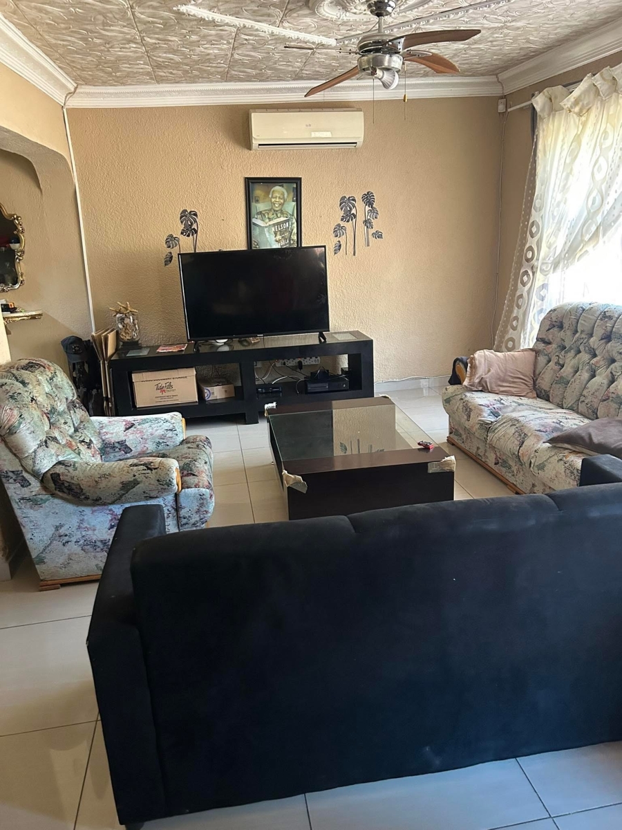 To Let 1 Bedroom Property for Rent in West Acres Ext 4 Mpumalanga
