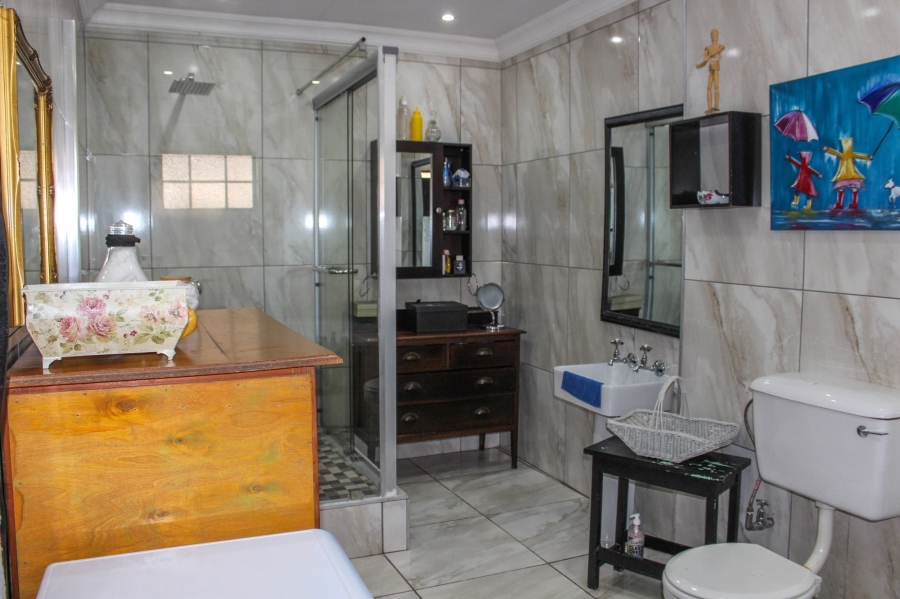 4 Bedroom Property for Sale in Aerorand Mpumalanga