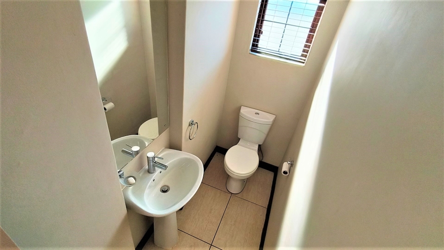 To Let 3 Bedroom Property for Rent in Sonheuwel Ext 1 Mpumalanga