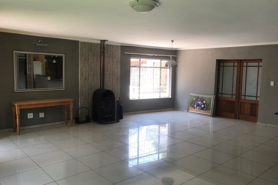 3 Bedroom Property for Sale in Secunda Mpumalanga