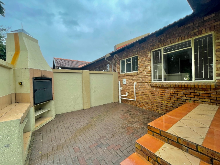 2 Bedroom Property for Sale in Secunda Mpumalanga