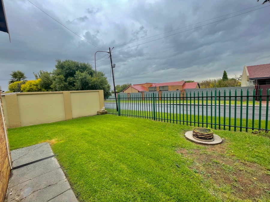 2 Bedroom Property for Sale in Secunda Mpumalanga