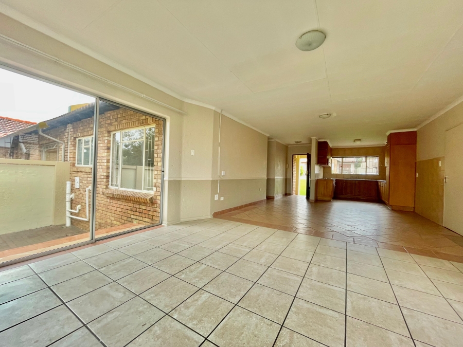2 Bedroom Property for Sale in Secunda Mpumalanga