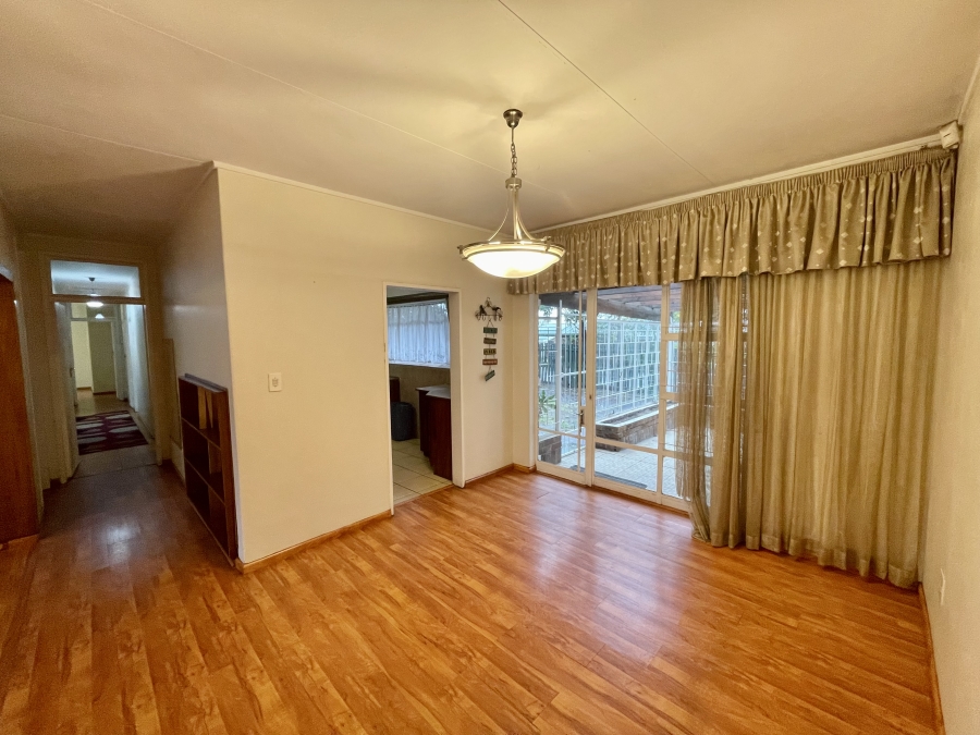 5 Bedroom Property for Sale in Secunda Mpumalanga