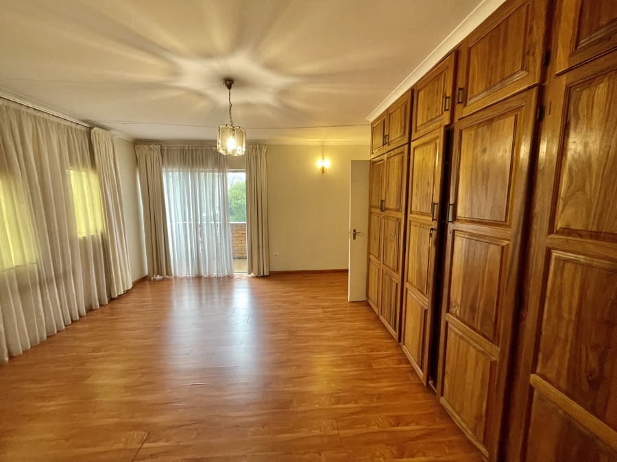 5 Bedroom Property for Sale in Secunda Mpumalanga