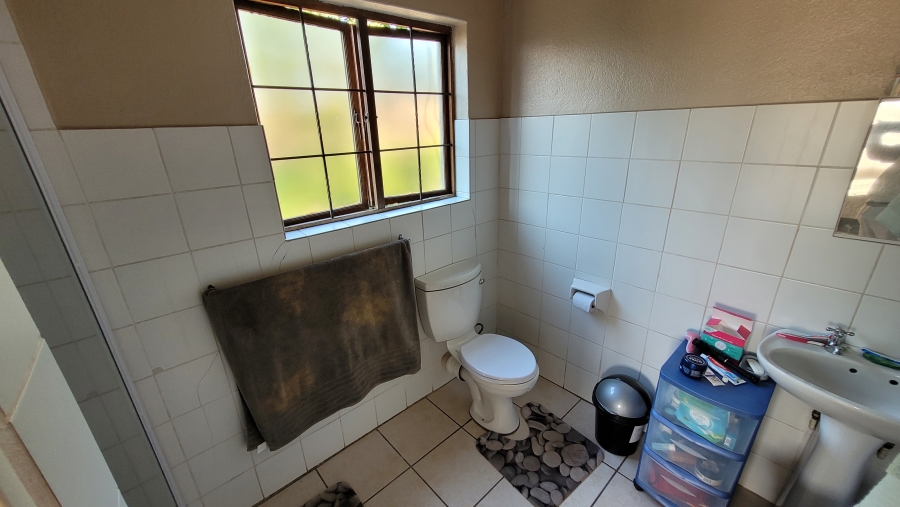 3 Bedroom Property for Sale in Nelspruit Ext 2 Mpumalanga
