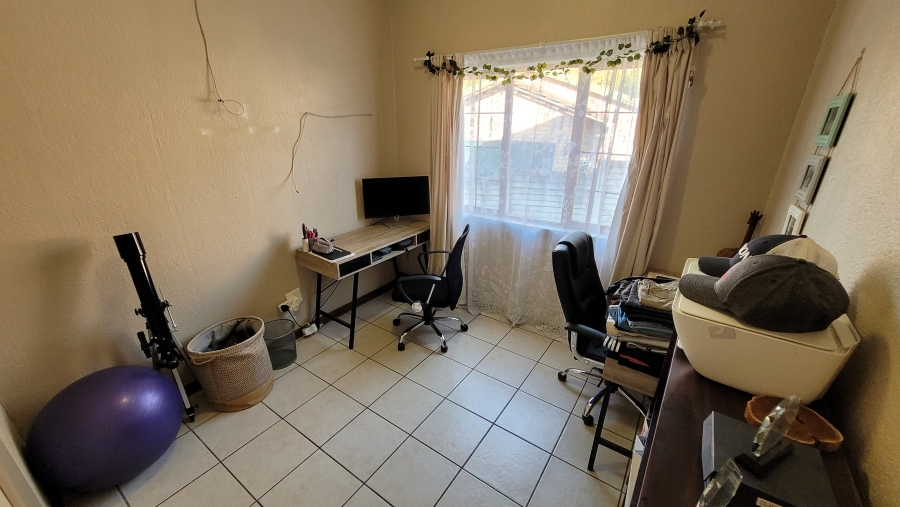3 Bedroom Property for Sale in Nelspruit Ext 2 Mpumalanga