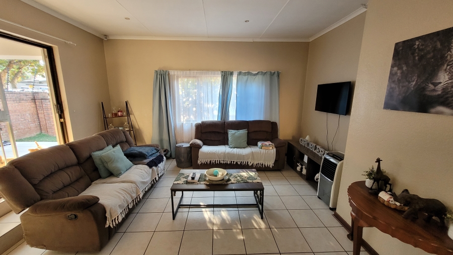 3 Bedroom Property for Sale in Nelspruit Ext 2 Mpumalanga