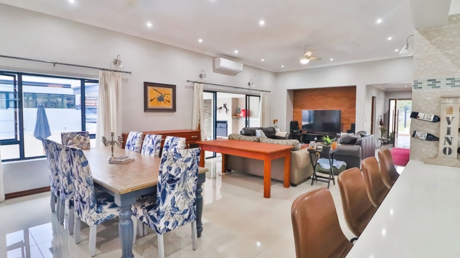 4 Bedroom Property for Sale in The Rest Nature Estate Mpumalanga