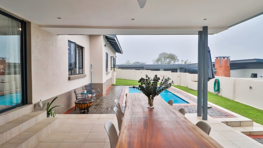 4 Bedroom Property for Sale in The Rest Nature Estate Mpumalanga