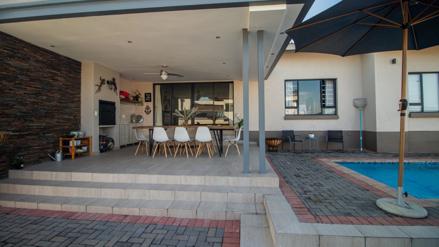 4 Bedroom Property for Sale in The Rest Nature Estate Mpumalanga
