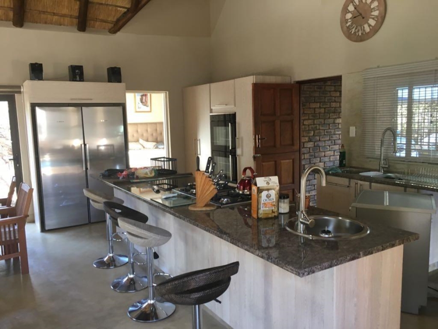 6 Bedroom Property for Sale in Marloth Park Mpumalanga