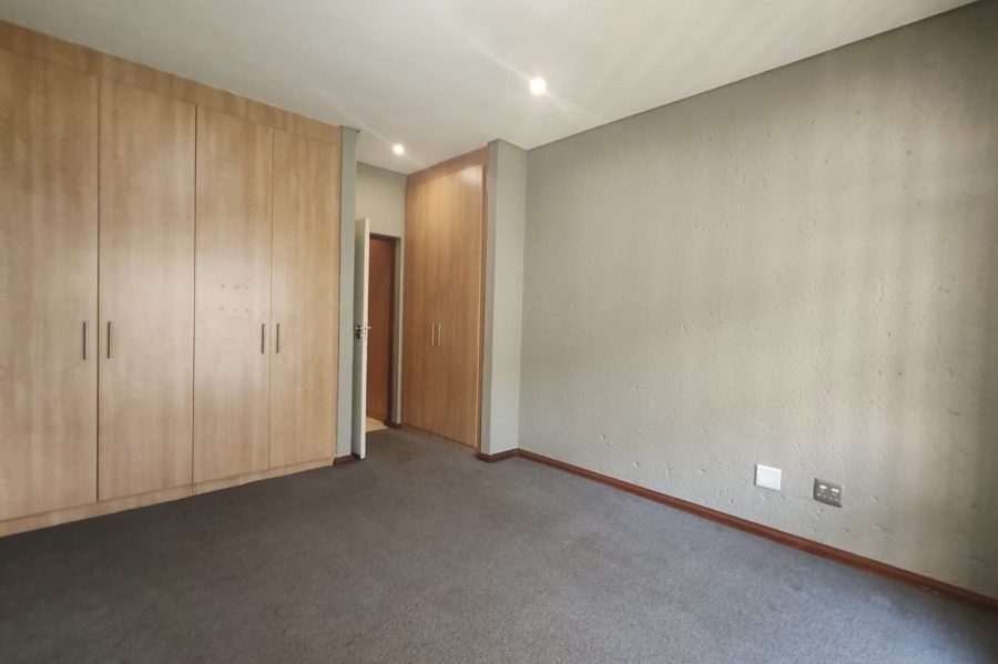 To Let 2 Bedroom Property for Rent in Nelspruit Ext 37 Mpumalanga