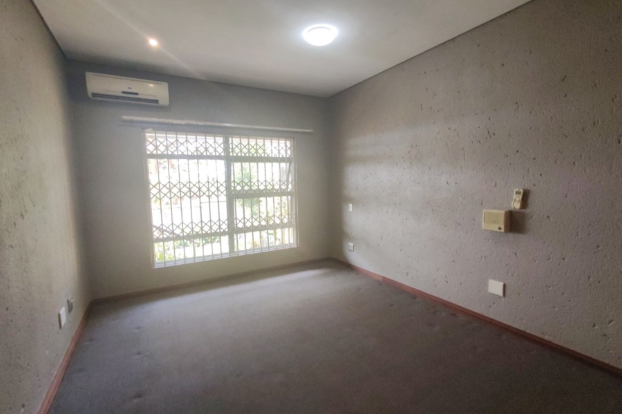 To Let 2 Bedroom Property for Rent in Nelspruit Ext 37 Mpumalanga