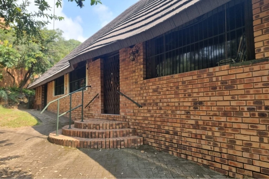 To Let 2 Bedroom Property for Rent in West Acres Mpumalanga