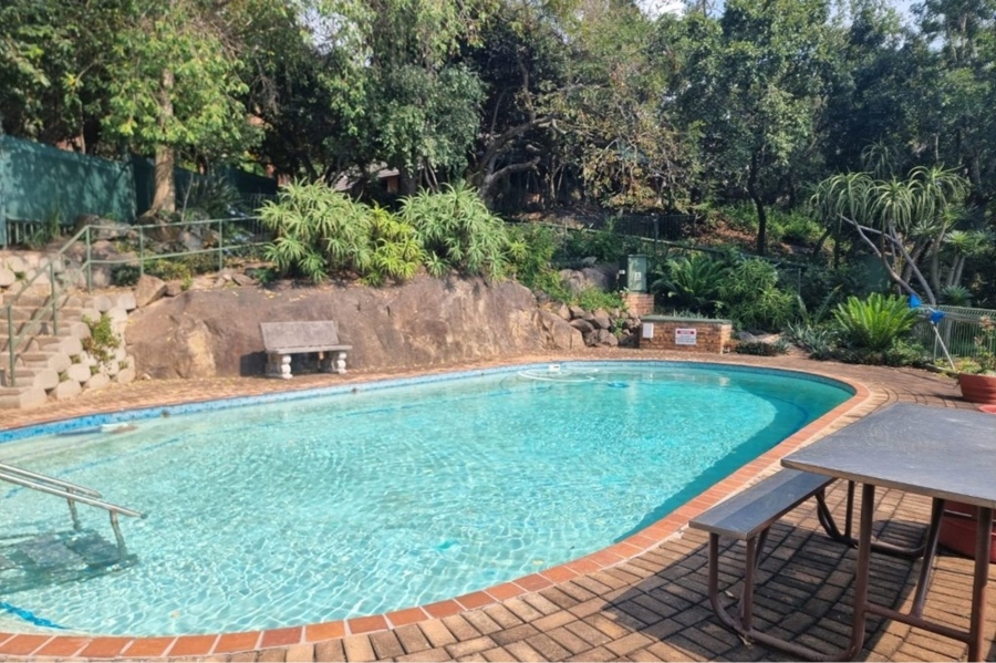 To Let 2 Bedroom Property for Rent in West Acres Mpumalanga