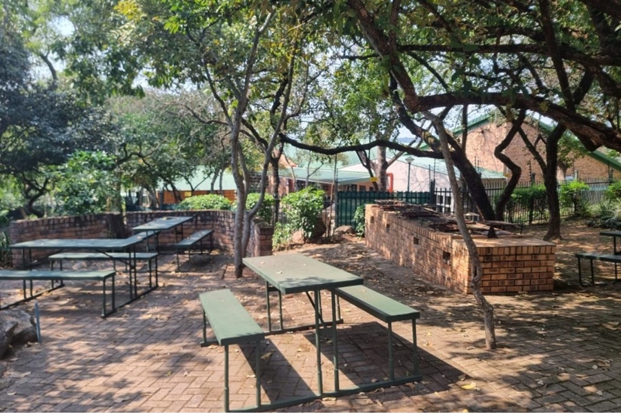 To Let 2 Bedroom Property for Rent in West Acres Mpumalanga