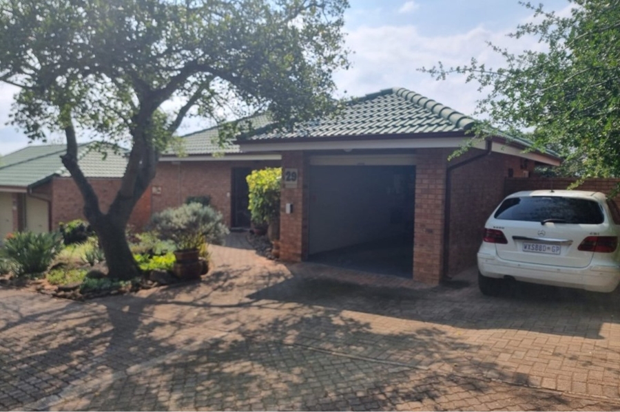 To Let 2 Bedroom Property for Rent in West Acres Mpumalanga