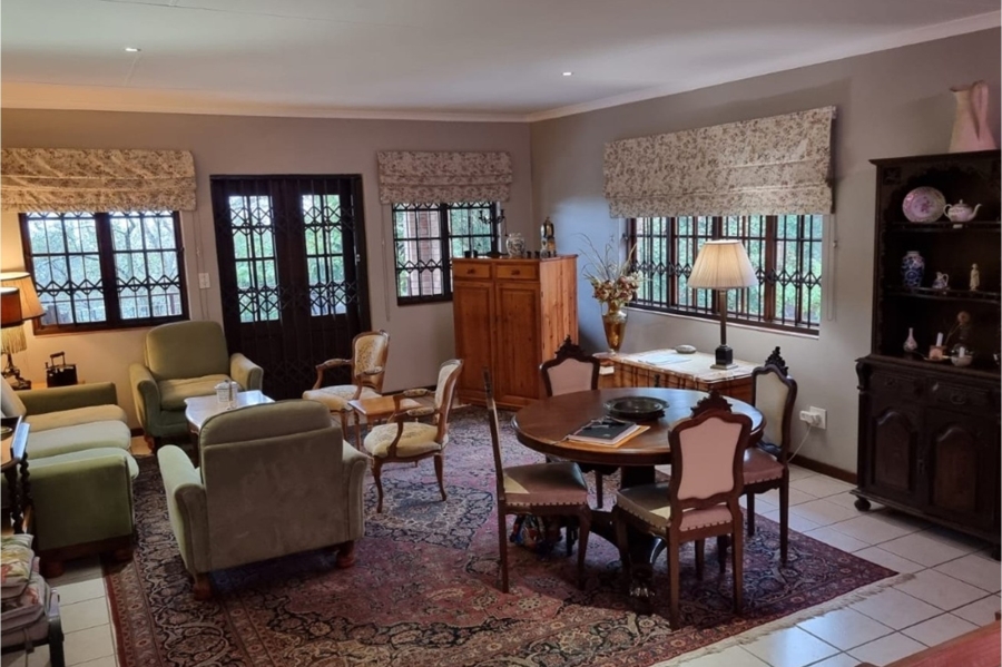 To Let 2 Bedroom Property for Rent in West Acres Mpumalanga