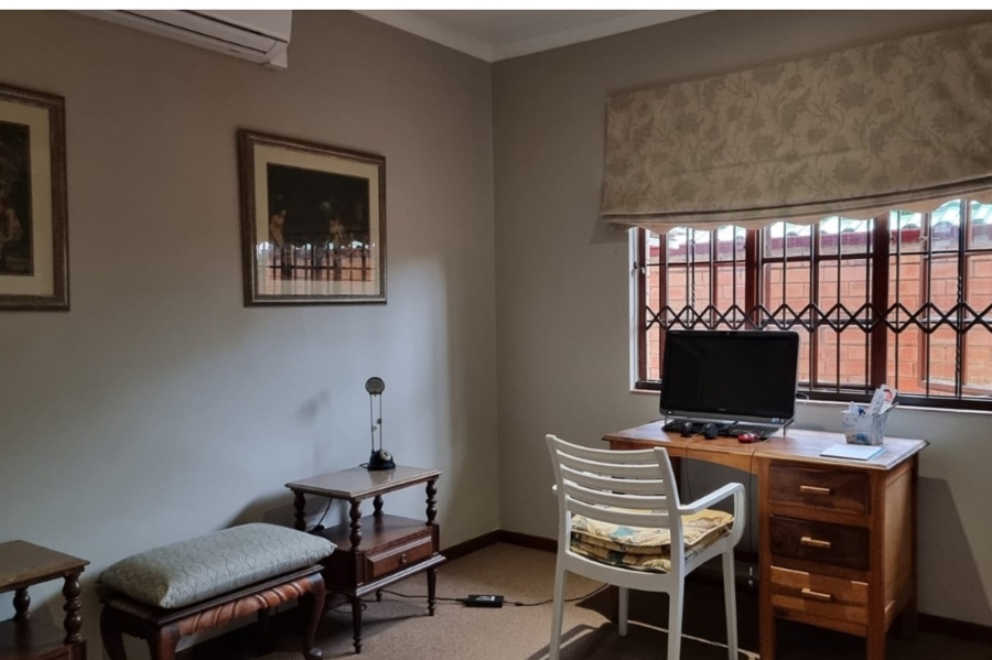 To Let 2 Bedroom Property for Rent in West Acres Mpumalanga