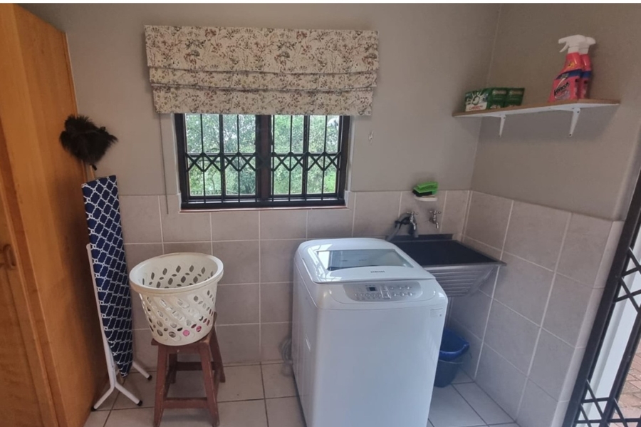 To Let 2 Bedroom Property for Rent in West Acres Mpumalanga