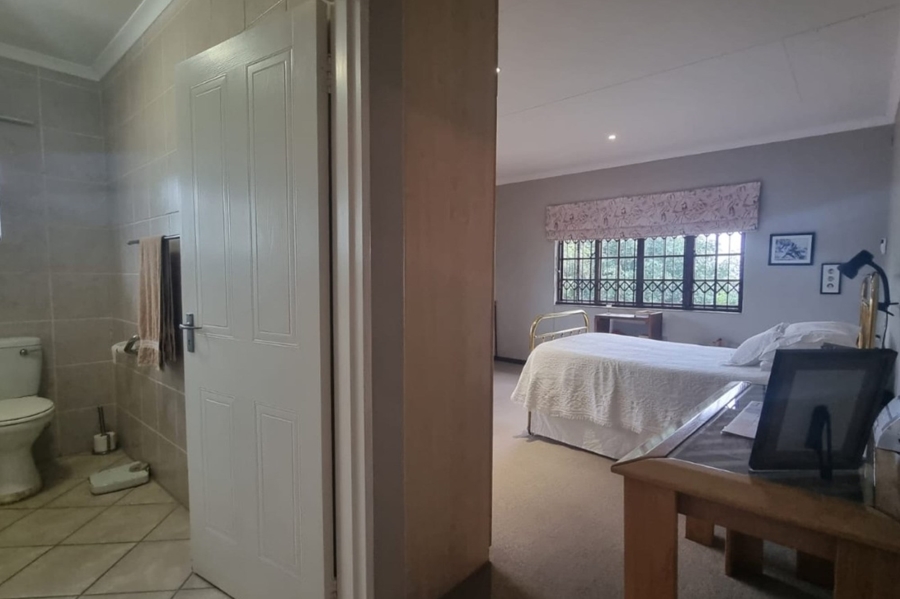 To Let 2 Bedroom Property for Rent in West Acres Mpumalanga