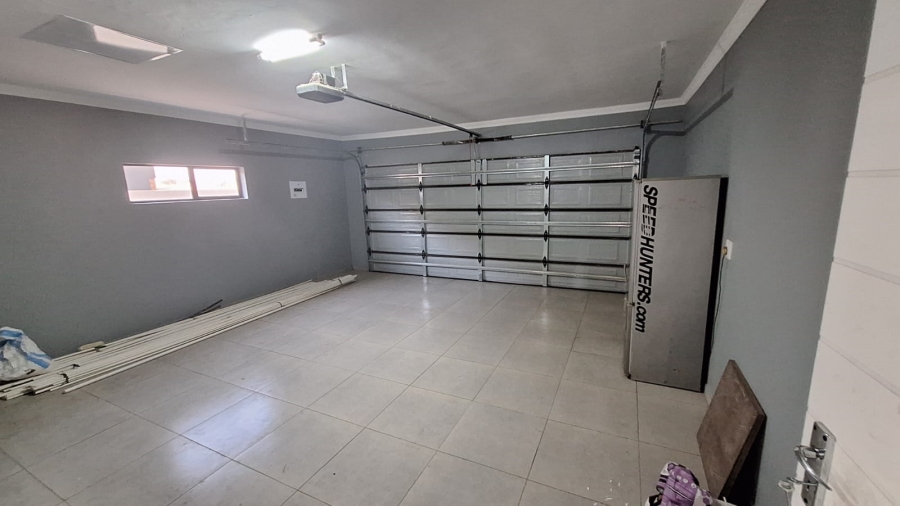 3 Bedroom Property for Sale in Secunda Mpumalanga