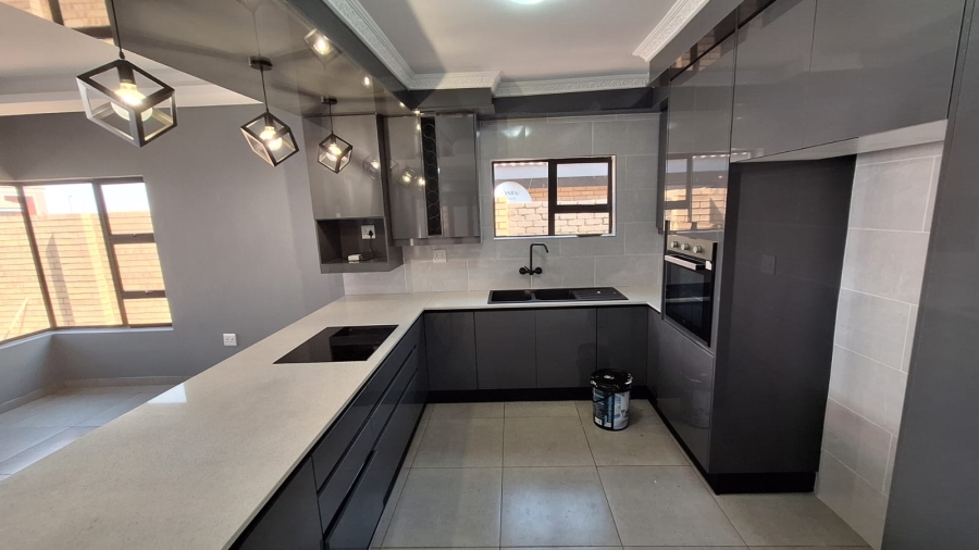 3 Bedroom Property for Sale in Secunda Mpumalanga