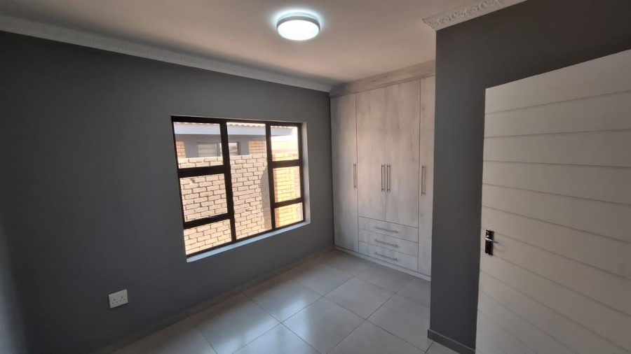 3 Bedroom Property for Sale in Secunda Mpumalanga