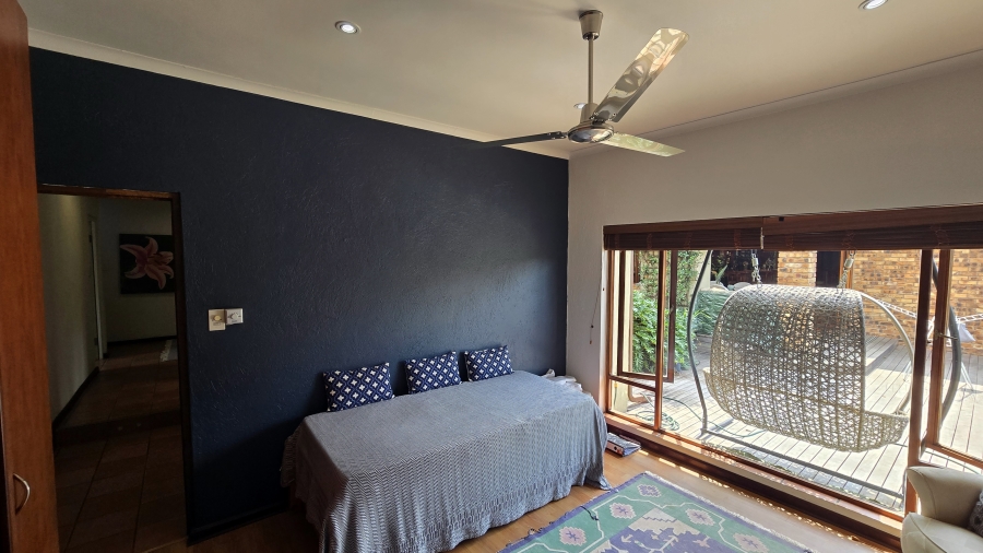 7 Bedroom Property for Sale in White River Country Estate Mpumalanga