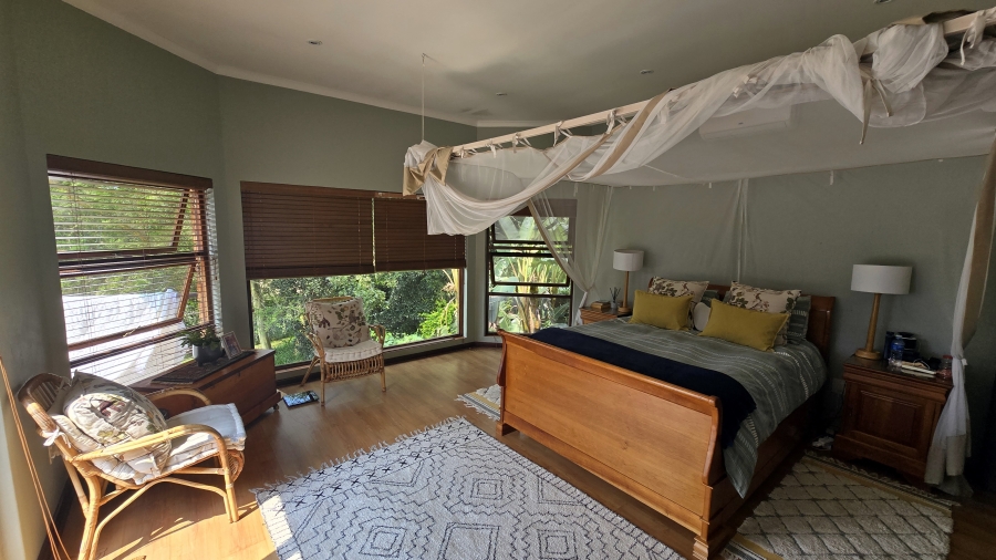 7 Bedroom Property for Sale in White River Country Estate Mpumalanga