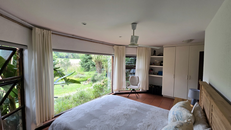7 Bedroom Property for Sale in White River Country Estate Mpumalanga