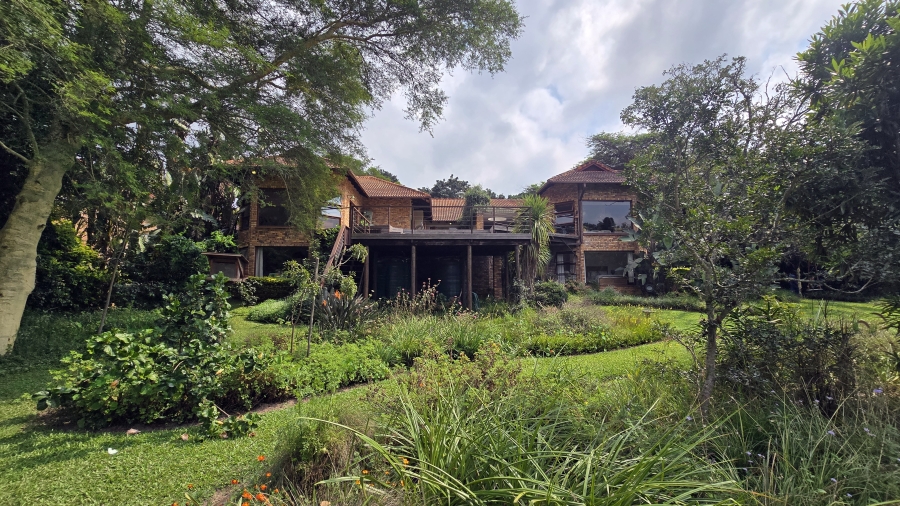 7 Bedroom Property for Sale in White River Country Estate Mpumalanga
