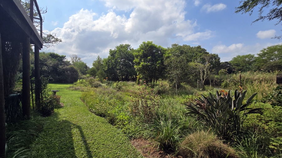 7 Bedroom Property for Sale in White River Country Estate Mpumalanga