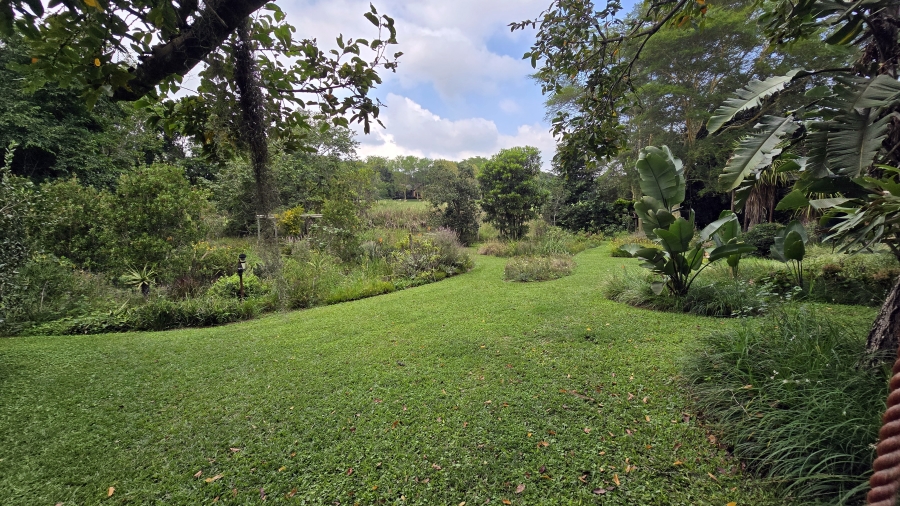 7 Bedroom Property for Sale in White River Country Estate Mpumalanga