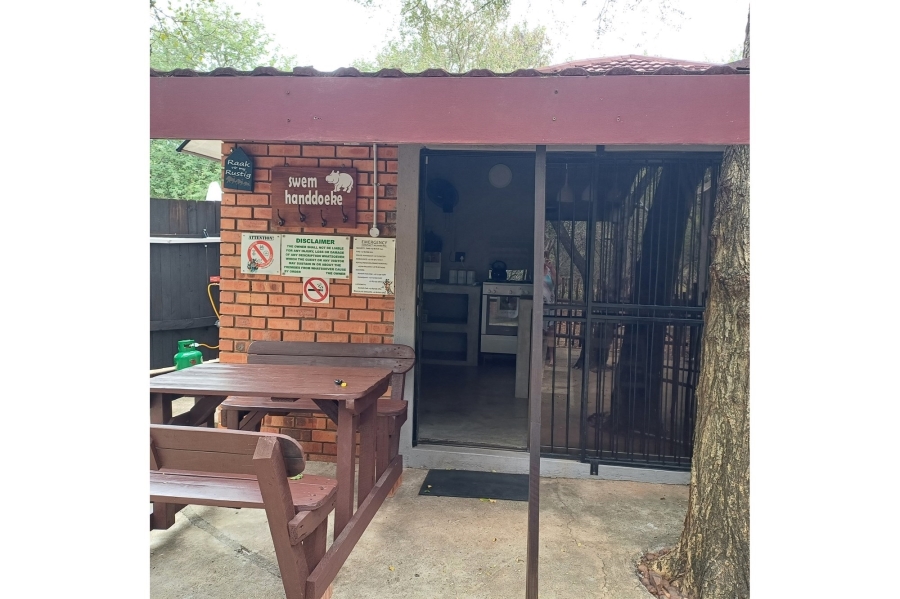2 Bedroom Property for Sale in Marloth Park Mpumalanga