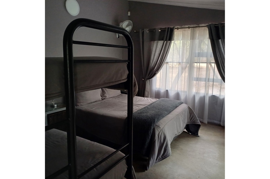 2 Bedroom Property for Sale in Marloth Park Mpumalanga