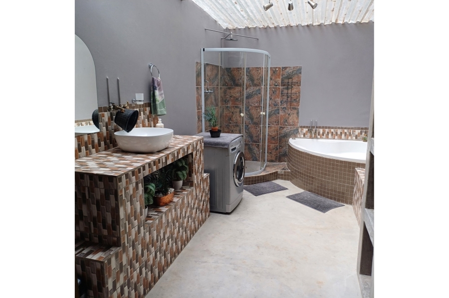 2 Bedroom Property for Sale in Marloth Park Mpumalanga