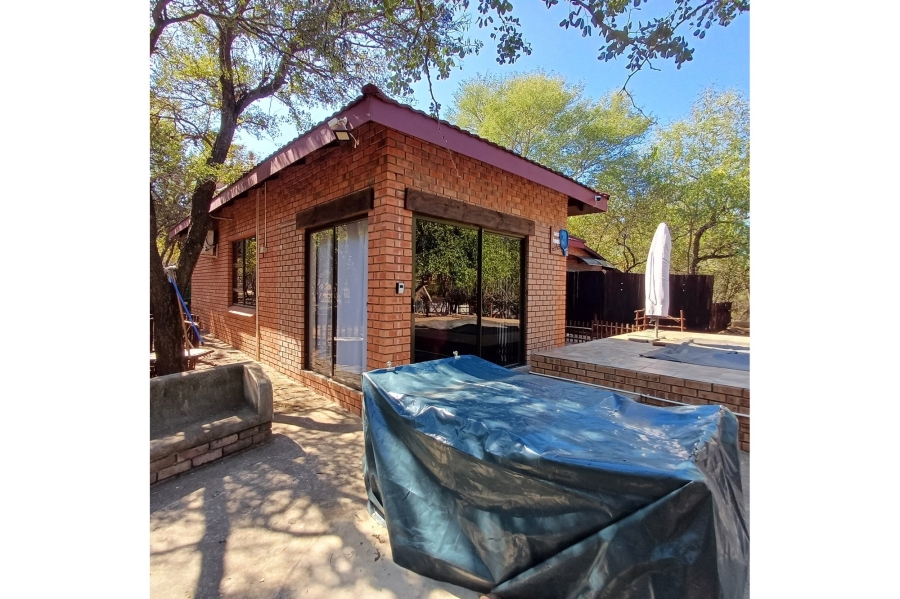 2 Bedroom Property for Sale in Marloth Park Mpumalanga
