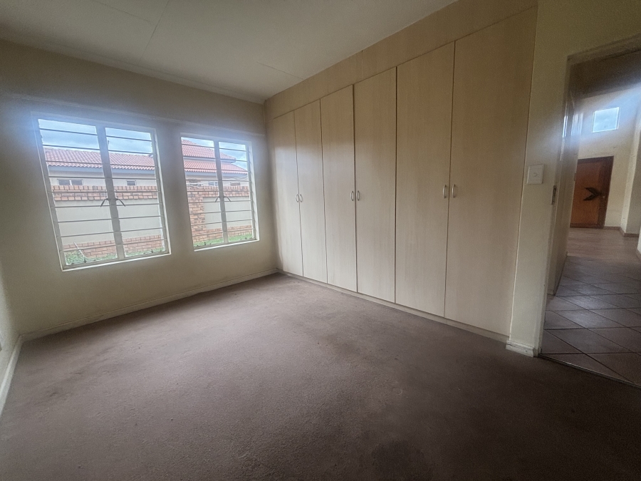 3 Bedroom Property for Sale in Reyno Ridge Mpumalanga