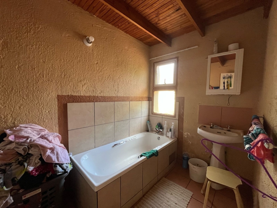 2 Bedroom Property for Sale in West Acres Mpumalanga