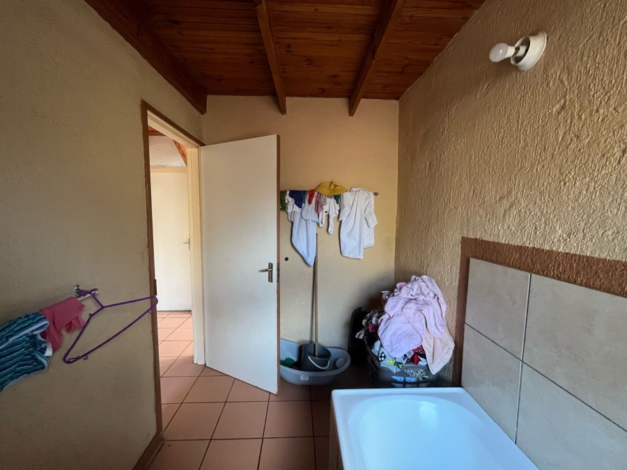 2 Bedroom Property for Sale in West Acres Mpumalanga