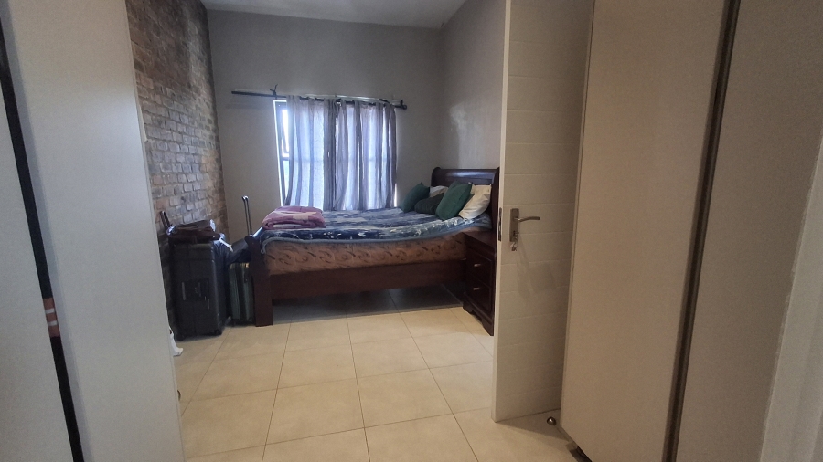 1 Bedroom Property for Sale in Nelspruit Ext 37 Mpumalanga